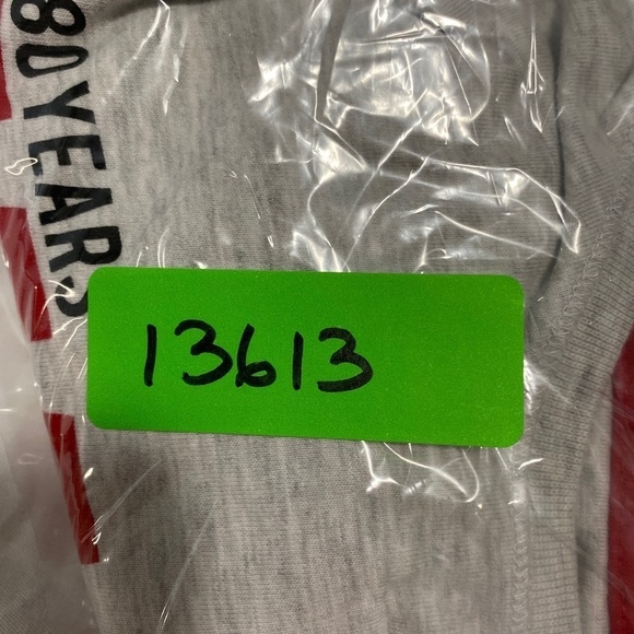 Marvel Spiderman Men's Short Sleeve T-shirt Size Small - Picture 8 of 9